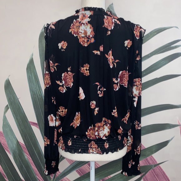 American Rag Floral Boho Blouse - Picture 11 of 12